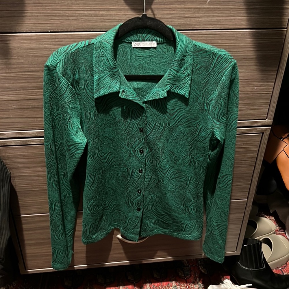 Knit animal print Zara button down